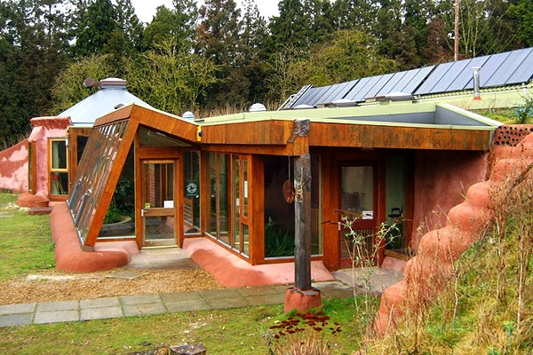 earthship autonomous houses